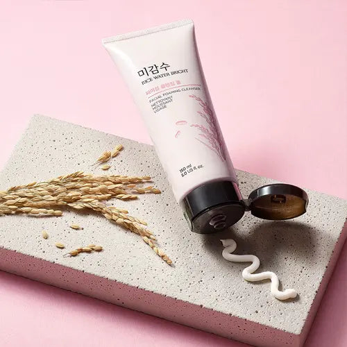 THEFACESHOP Rice Water Bright Cleansing Foam The Face Shop